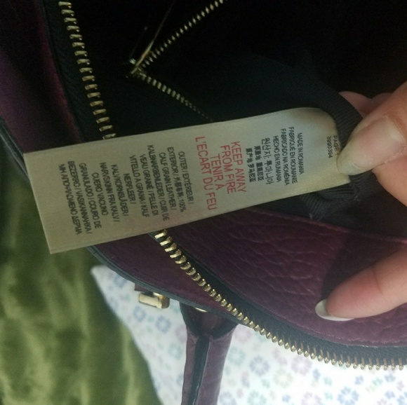 Burberry tote in dark pink - Picture 4 of 7